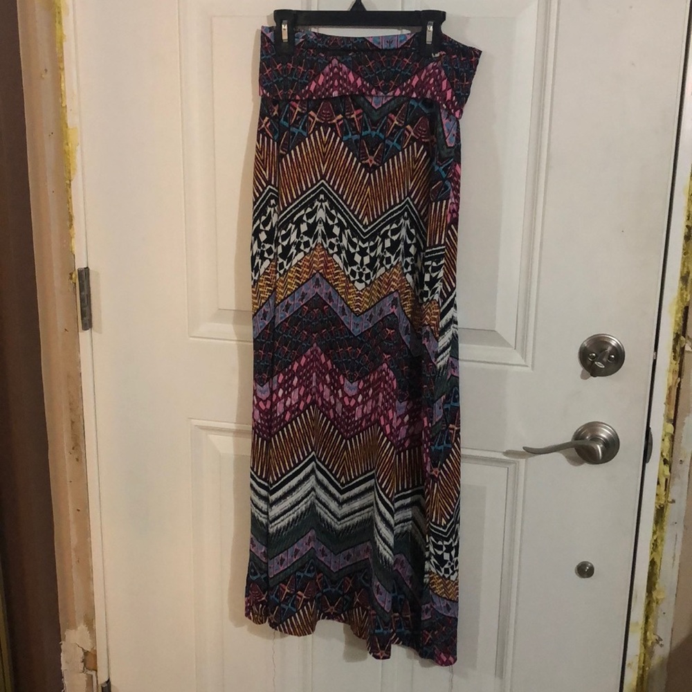 Multi color patterned maxi skirt